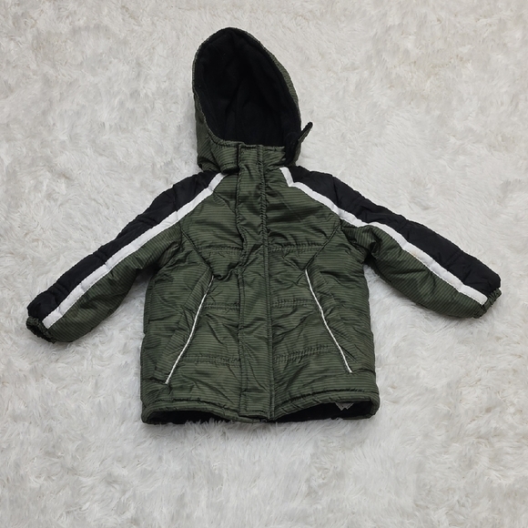 Ixtreme Other - Ixtreme Green & Black Puffer Coat. Size 3T